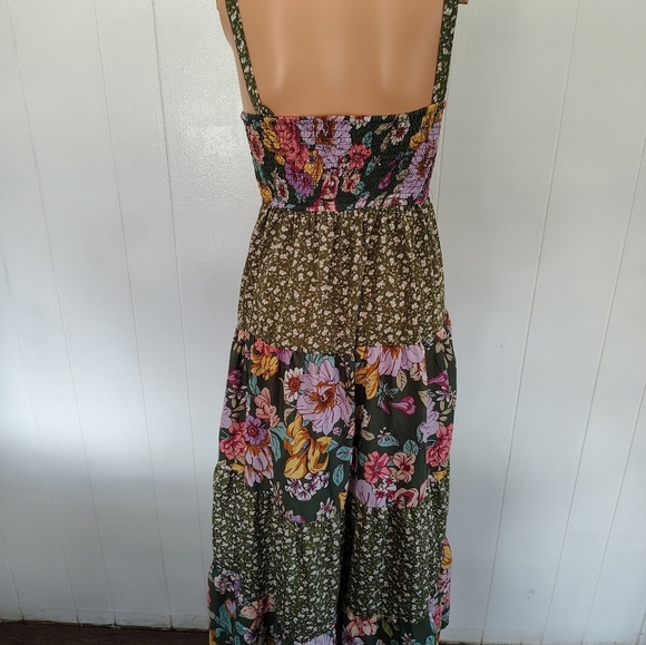 B. O. G. COLLECTIVE Floral Green Maxi Dress Size XS. - Picture 2 of 8
